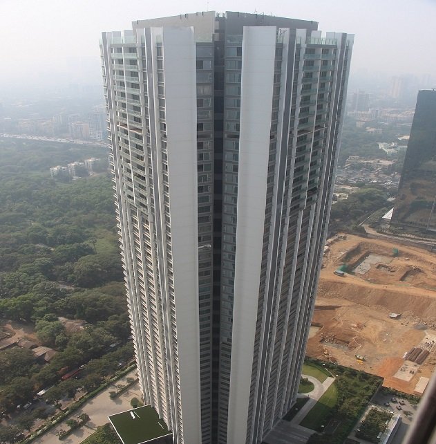 Oberoi Esquire