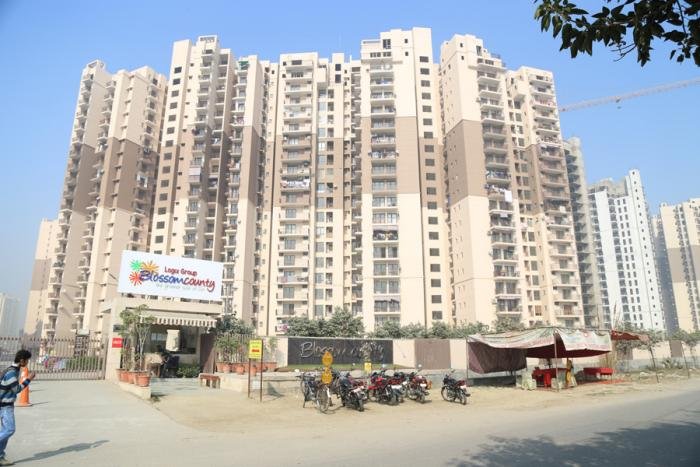 2 BHK Flat for Rent in Sector 137, Noida